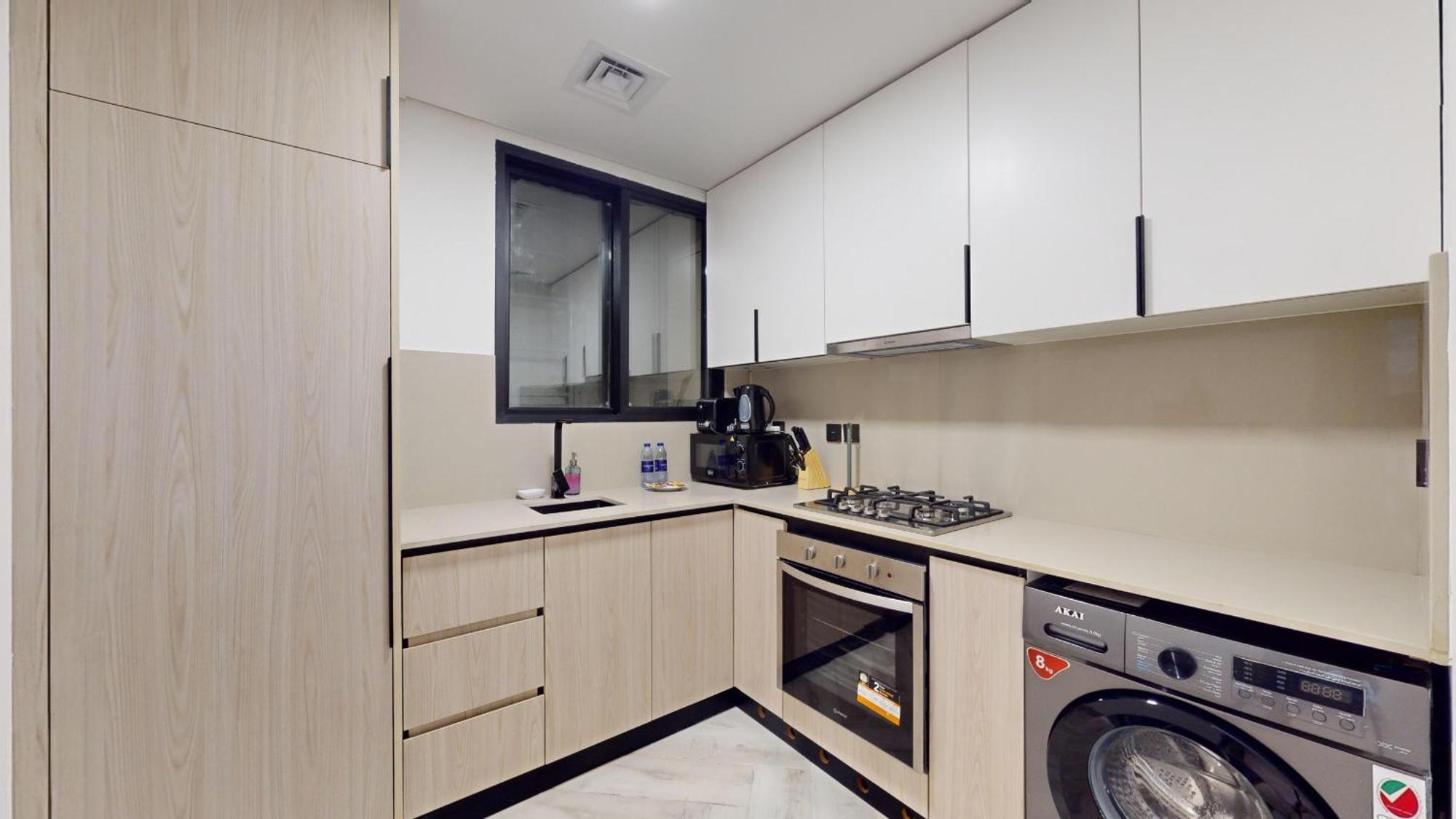 Primestay - Empire - Spacious 1br With Community Views In Jvc